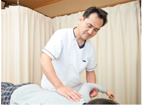 施術の流れ３　検査